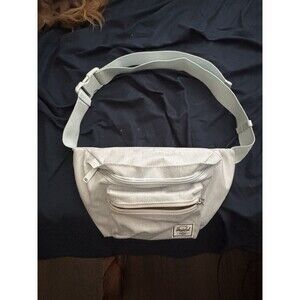Herschel Fanny Pack Waist Bag Crossbody Pockets Light Blue Great Cond Unisex